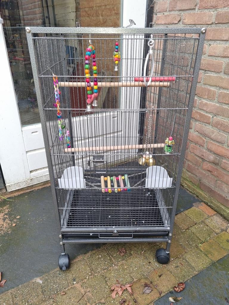 Kleine binnen voliere als nieuw, Dieren en Toebehoren, Ophalen of Verzenden, Zo goed als nieuw, Volière