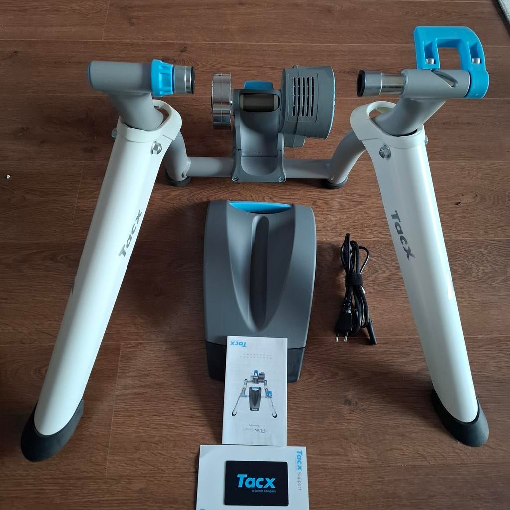 Tacx Flow Smart T2240 Fietstrainer, Sport en Fitness, Wielrennen, Ophalen of Verzenden, Zo goed als nieuw, Overige typen