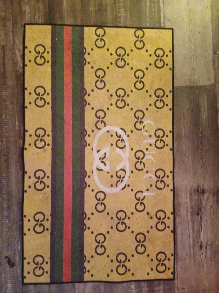 Gucci mat, Huis en Inrichting, Ophalen