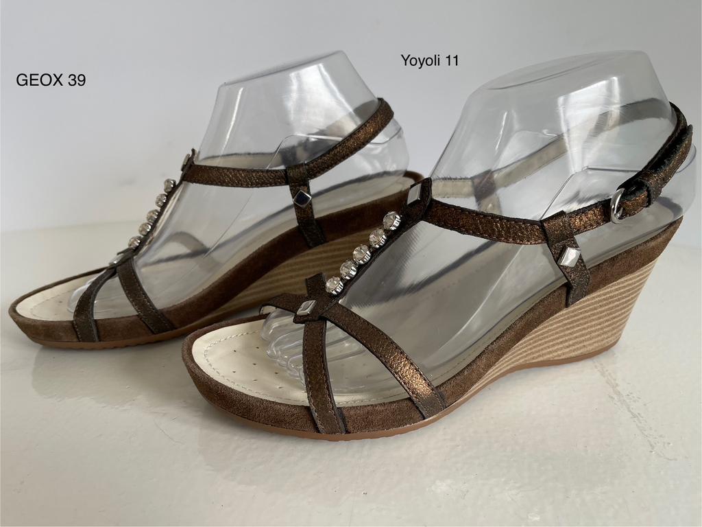 11)Geox Bruin Metallic Sleehak Sandalen mt 39, Bruin, Zo goed als nieuw, Sandalen of Muiltjes, Ophalen of Verzenden