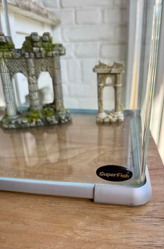 Nano aquarium zo goed als nieuw, Ophalen, Zo goed als nieuw, Leeg aquarium