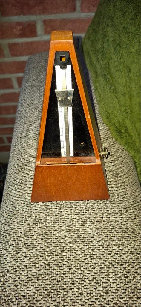 Metronoom in hout kast, Muziek en Instrumenten, Ophalen