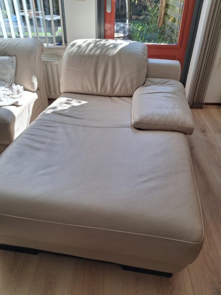 Leren comfortabele loungebank – verstelbare hoofdleuning, Ophalen, Gebruikt, Eenpersoons, Leer