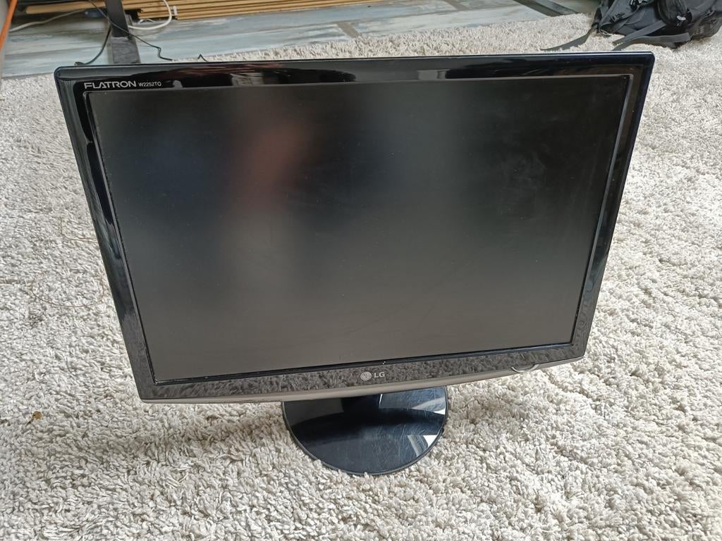 LG Flatron W2252TQ-PF Monitor - 22 inch, Ophalen, Gebruikt, Full HD, LG