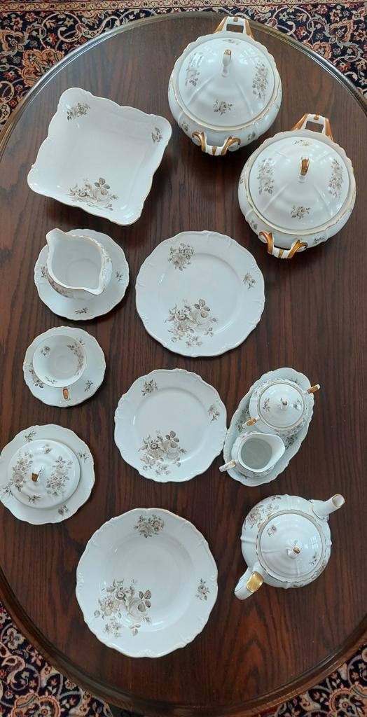 57-delig servies Edelstein Bavaria, model Maria Theresia, Ophalen