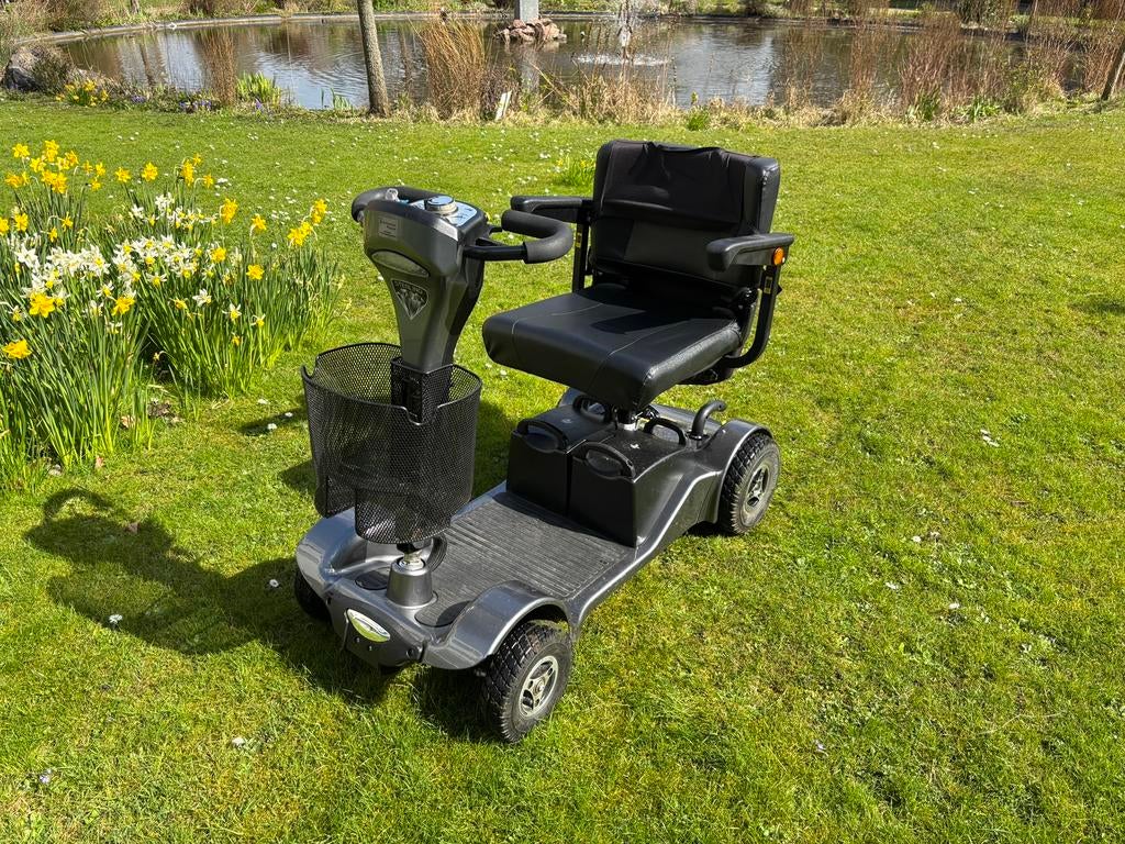 Sterling Sapphire 2 (deelbare scootmobiel met lithium bat), Ophalen, 10 km/u of minder, Gebruikt, 36 t/m 45 km