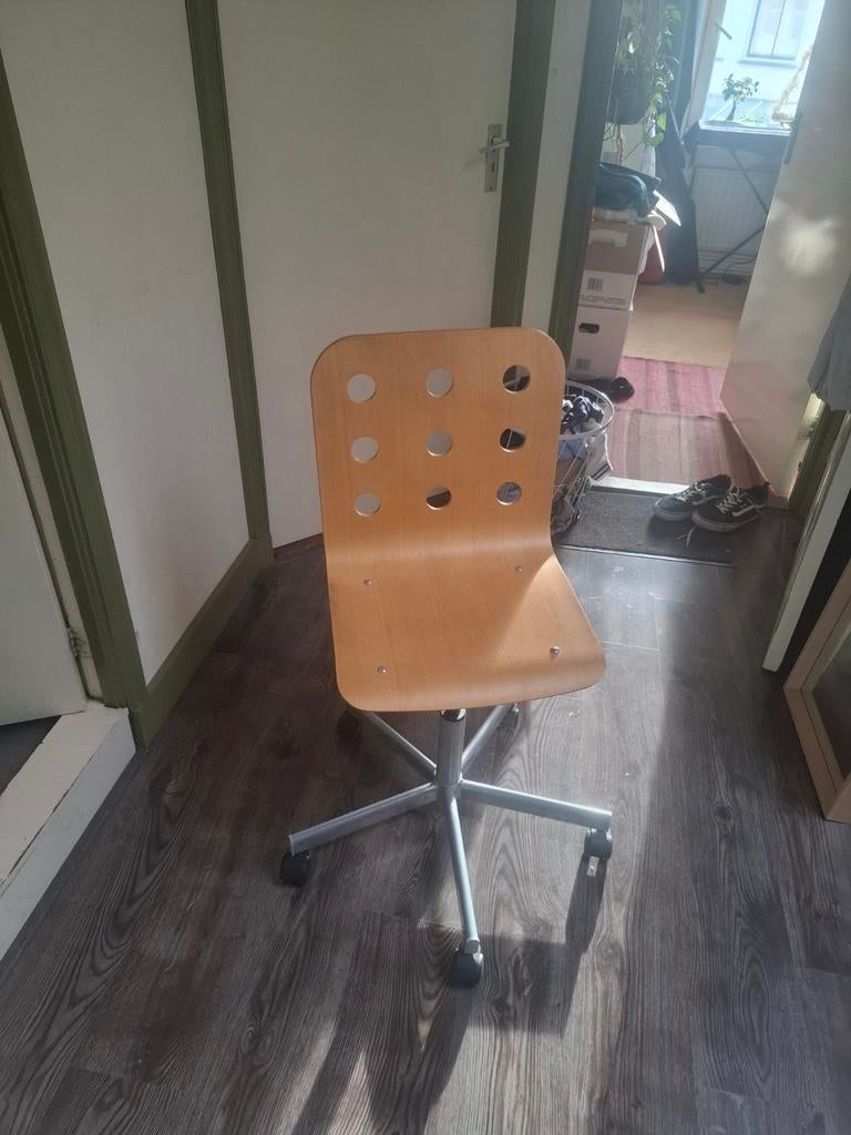IKEA bureaustoel van hout met wieltjes, Ophalen, Gebruikt, Overige kleuren, Bureaustoel