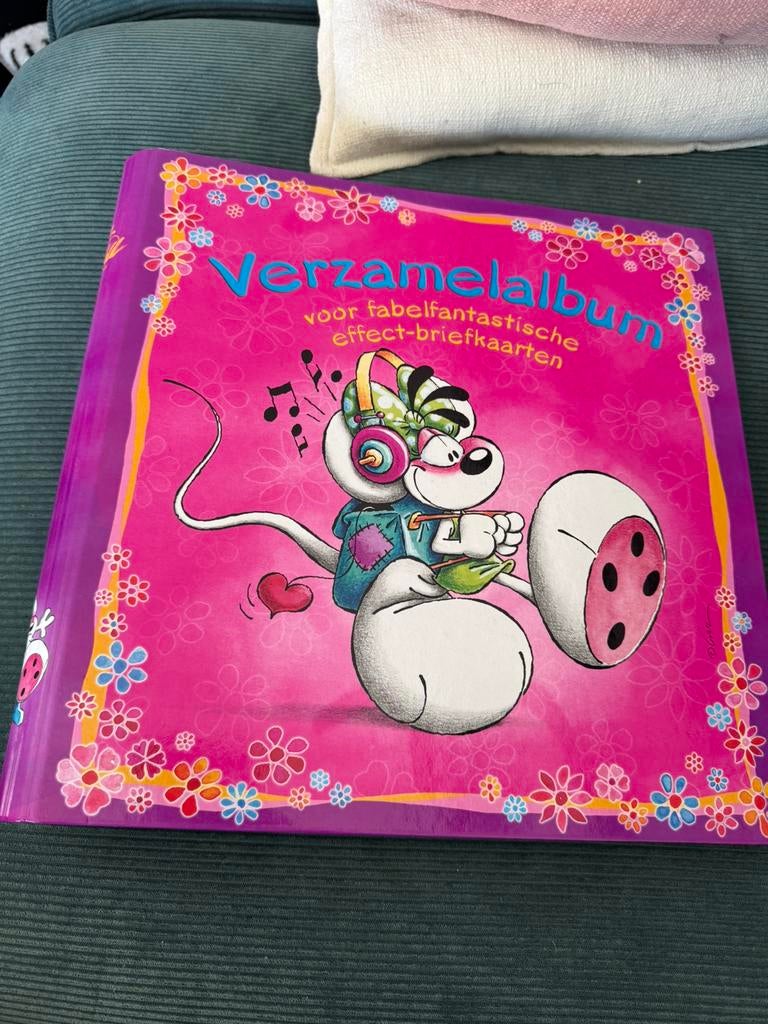 Grote verzameling in Diddl map, Verzamelen, Diddl, Ophalen of Verzenden, Diddl, Papier, Kaart of Schrift