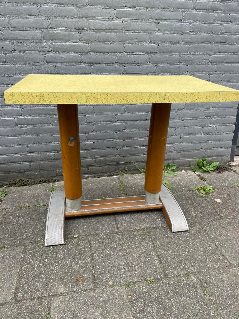 Vintage Frans bistrotafel of keukentafel uniek in design, Ophalen
