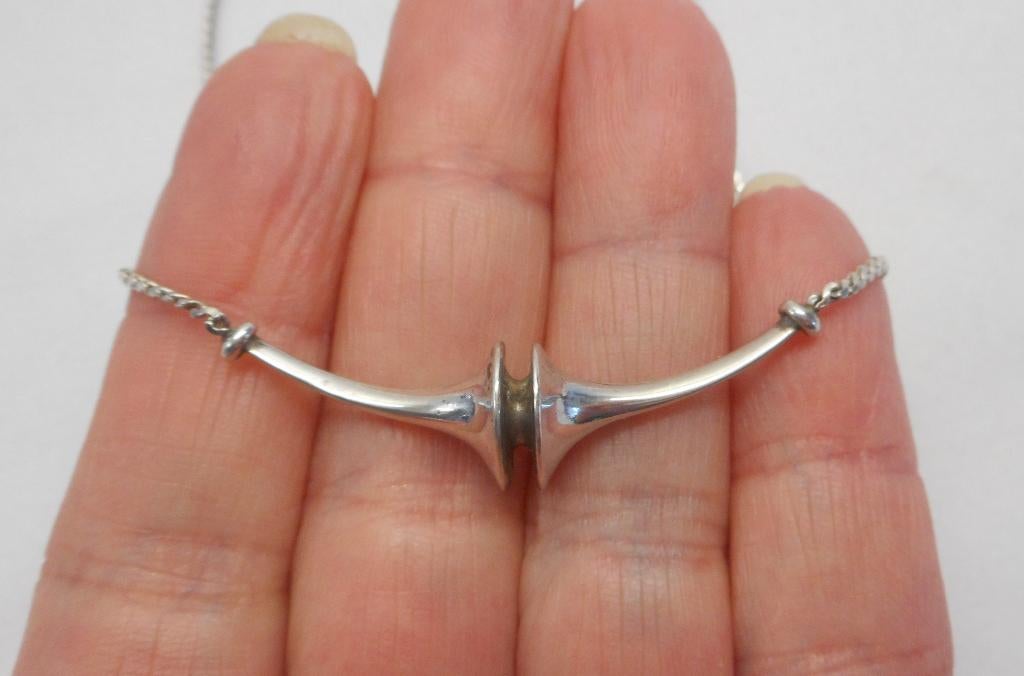 Zilveren ketting met vaste modernist hanger nr.2424, Met hanger, Verzenden, Zo goed als nieuw, Zilver