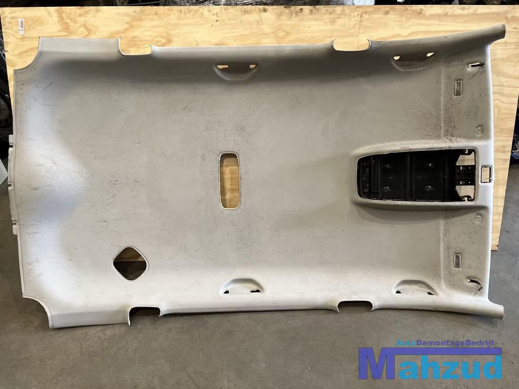 VW TOURAN 1T1 1T2 Hemel bekleding 2003-2010, Auto-onderdelen, Gebruikt, Volkswagen, Volkswagen AG, Berliner Ring 2
38440  Wolfsburg, DE