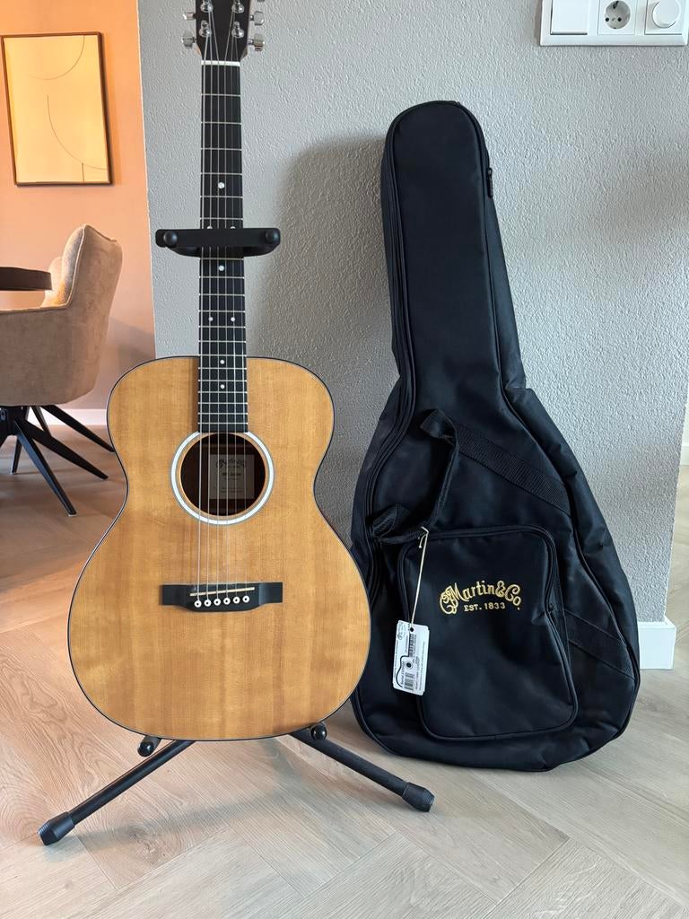Martin & Co Junior gitaar + tas, Ophalen, Zo goed als nieuw, Western- of Steelstringgitaar, Met koffer