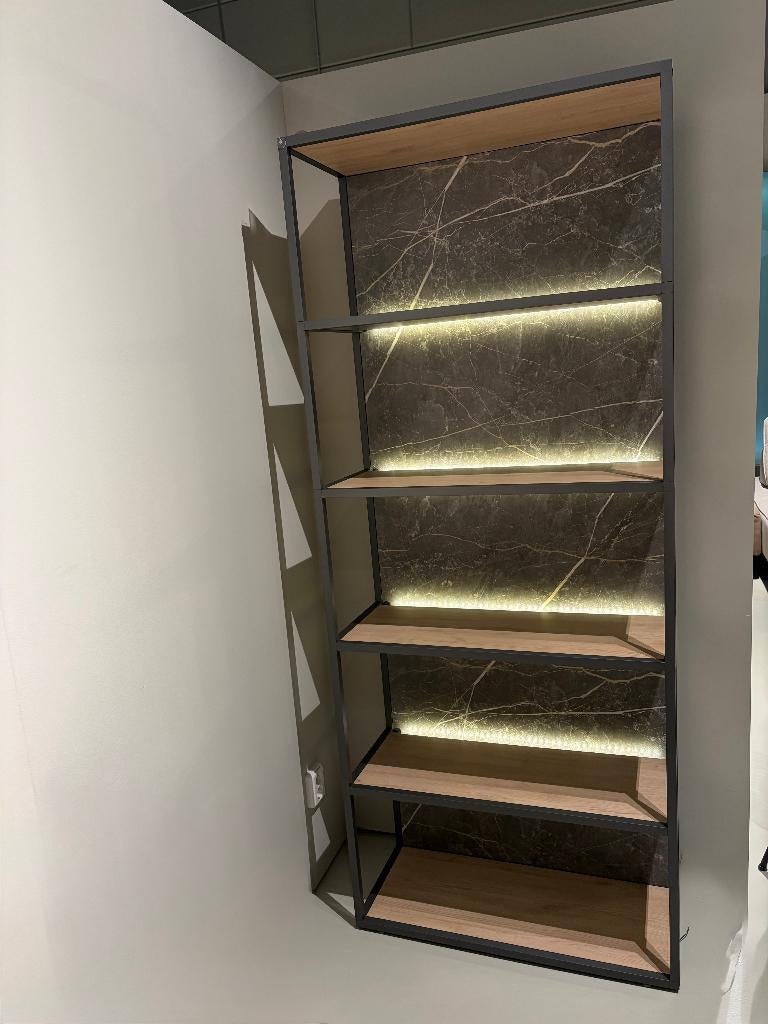 Helsinki collectie, Ophalen, Met deur(en), Zo goed als nieuw, 150 tot 200 cm