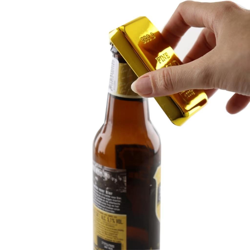 Bier opener goud staaf - Flessen opener - Bar accessoires, Cave & Garden, Verzenden, Nieuw, Kouwe Hoek 1B, Waddinxveen