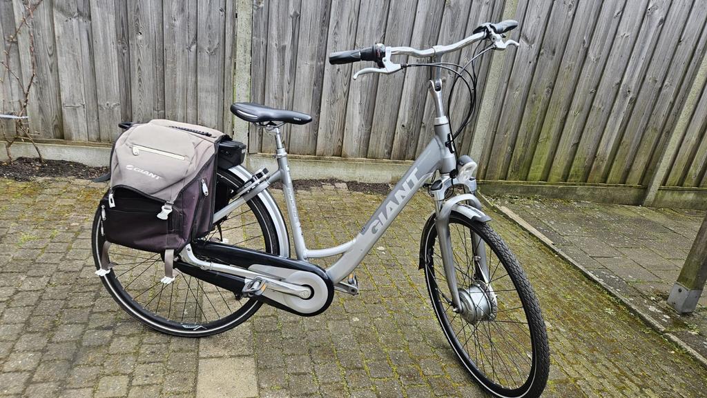 Giant Dames en heren elektrische fiets, Ophalen of Verzenden, Zo goed als nieuw, Overige merken