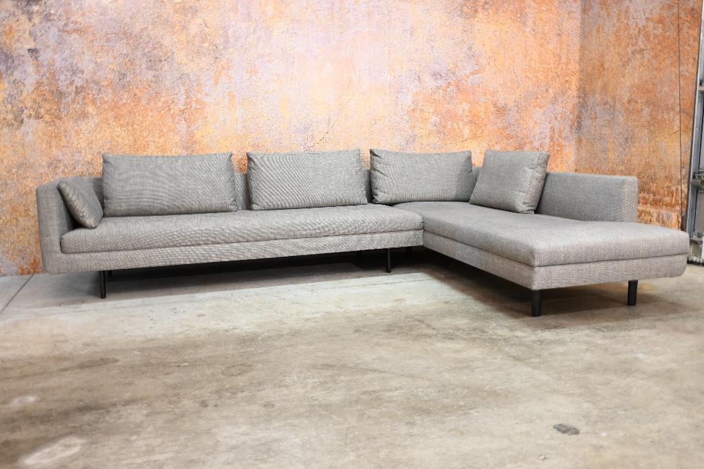 ZGANieuw strakke Eyye Etcetera stoffen design hoekbank, Huis en Inrichting, Banken | Bankstellen, Design on Stock, Hoekbank, Ophalen of Verzenden