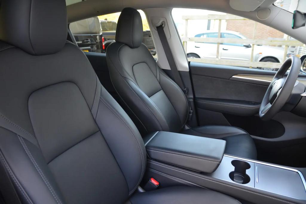 Tesla Model Y RWD 58 kWh € 34.999,00, Auto's, Tesla, Automaat, Achterwielaandrijving, Gebruikt, 23 min