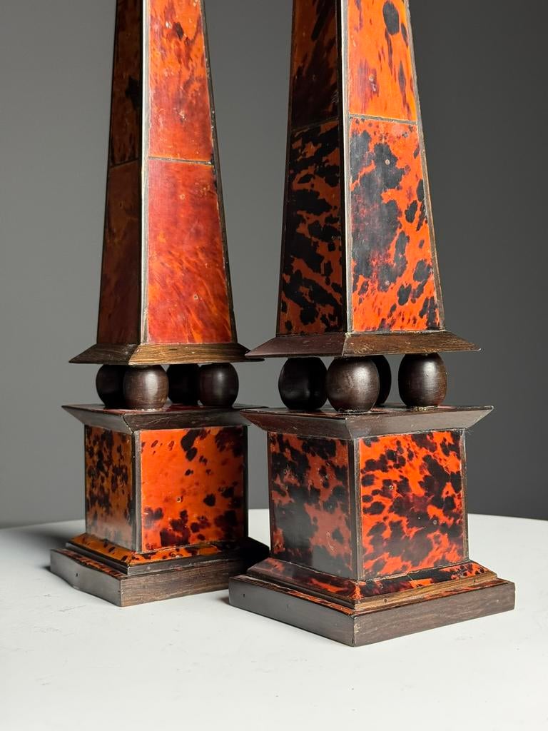 2x Obelisk Tortoise antiek, Ophalen