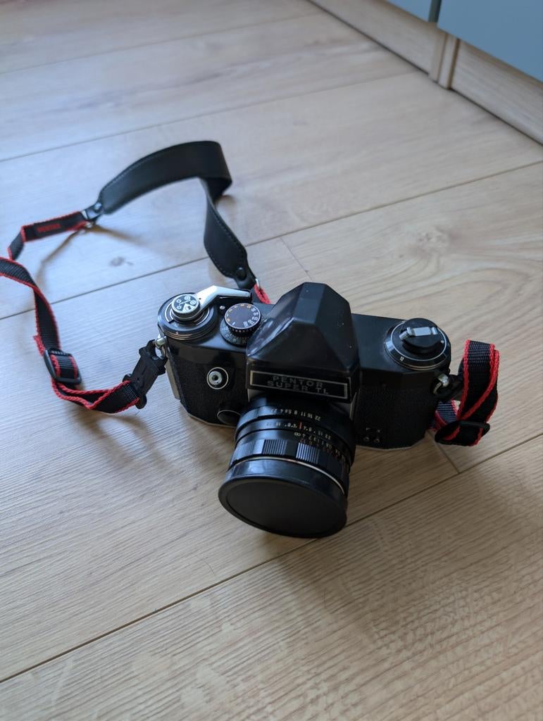 Pentor Super TL camera met toebehoren en Opemus 4 vergroter, Ophalen, Zo goed als nieuw, Spiegelreflex, Overige Merken