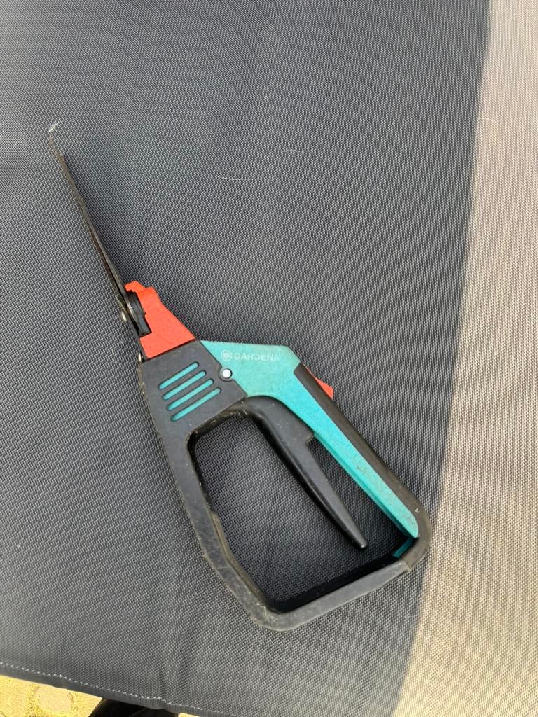 Kantenknipper gardena, Ophalen of Verzenden, Zo goed als nieuw