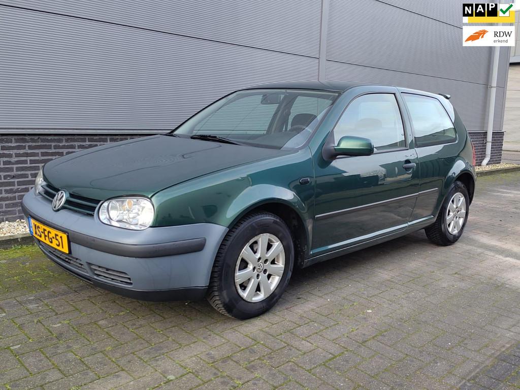 Volkswagen Golf 1.6 - NAP - APK tot 17-12-2026, Auto's, 101 pk, Gebruikt, 4 cilinders, 49 €/maand
