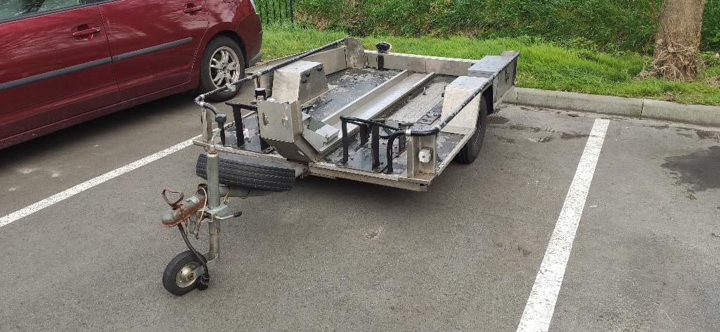 Motortrailer, Ophalen, Gebruikt