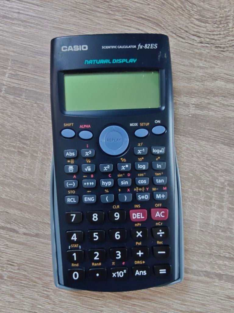 Casio FX 82ES Rekenmachine, Ophalen, Grafische rekenmachine, Zo goed als nieuw