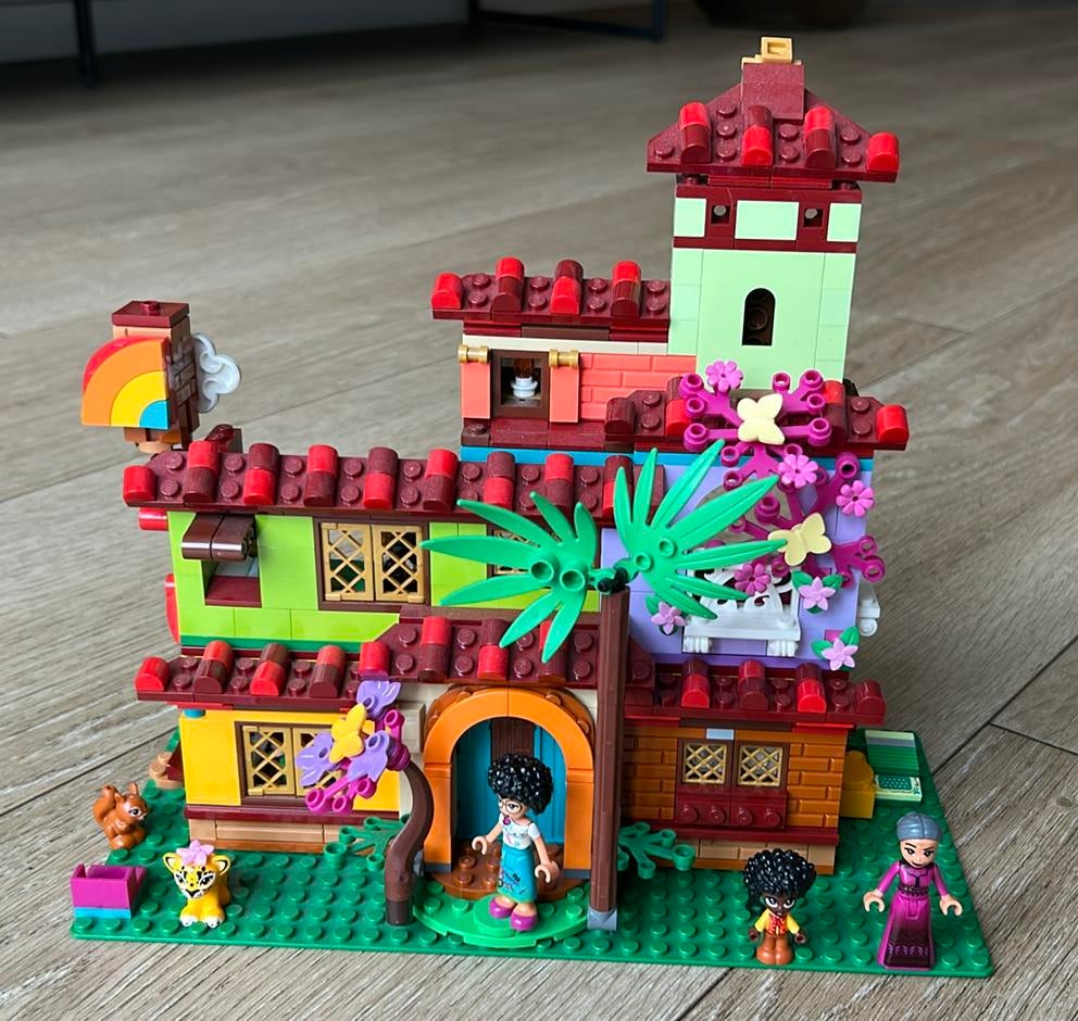 Lego Disney Encanto huis 43202, Ophalen of Verzenden, Zo goed als nieuw