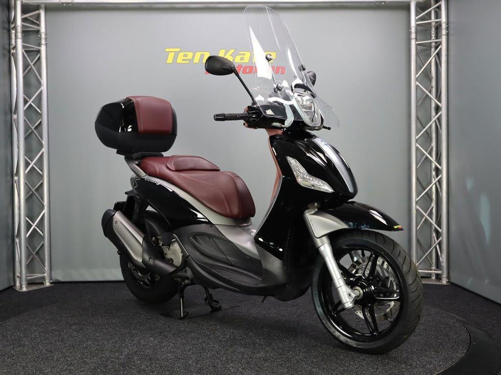 Piaggio Beverly 350 Sport ABS, Scooter, Bedrijf