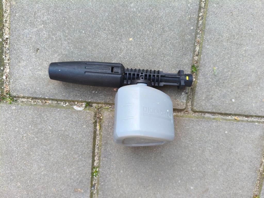 Kärcher schuimsproeier en wasborstel, Ophalen of Verzenden