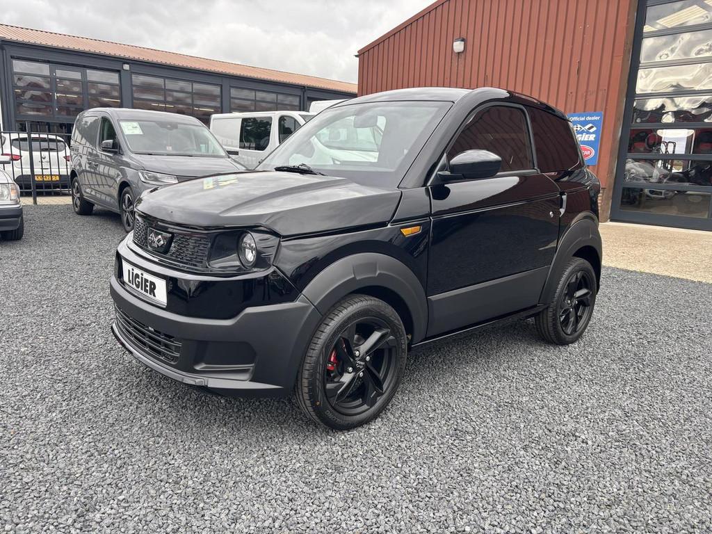 Ligier MYLI NIEUW EV R.EBEL 12.42KWH EDITION 100% ELEKTRISCH, Auto's, Euro 5, 8 pk, Gebruikt, Zwart