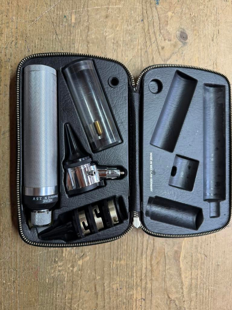 Otoscoop heine vintage, Ophalen, Zo goed als nieuw