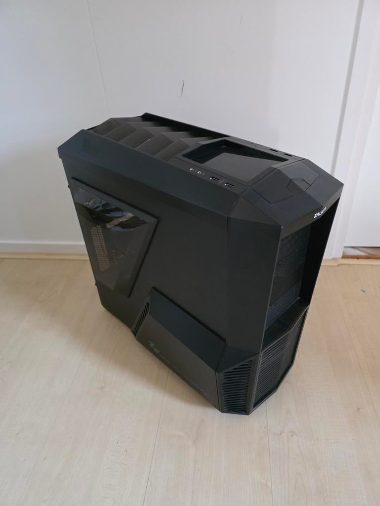 Game PC met NVIDIA GeForce RTX 3060 Ti, Ophalen, Intel Core i5-9600K, Gebruikt, Gigabyte