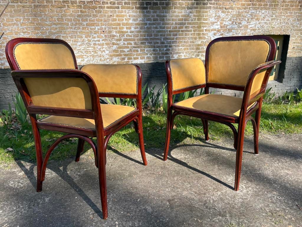 Art nouveau / Wiener Secession / Art deco armstoelen, Huis en Inrichting, Stoelen, Ophalen, Twee, Bruin, Leer