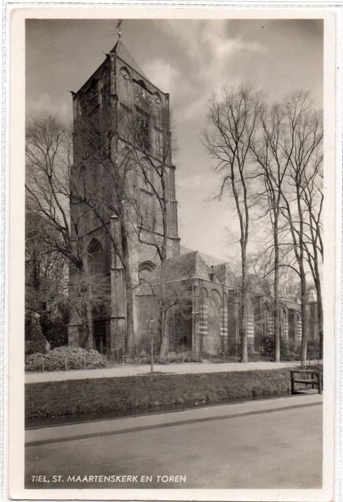 Tiel  St.Maartenskerk, Ophalen of Verzenden, 1940 tot 1960, Ongelopen, Gelderland