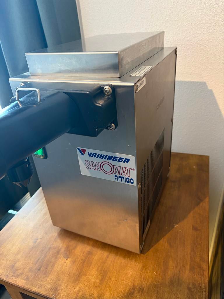 Slagroommachine Sanomat, Ophalen, Gebruikt