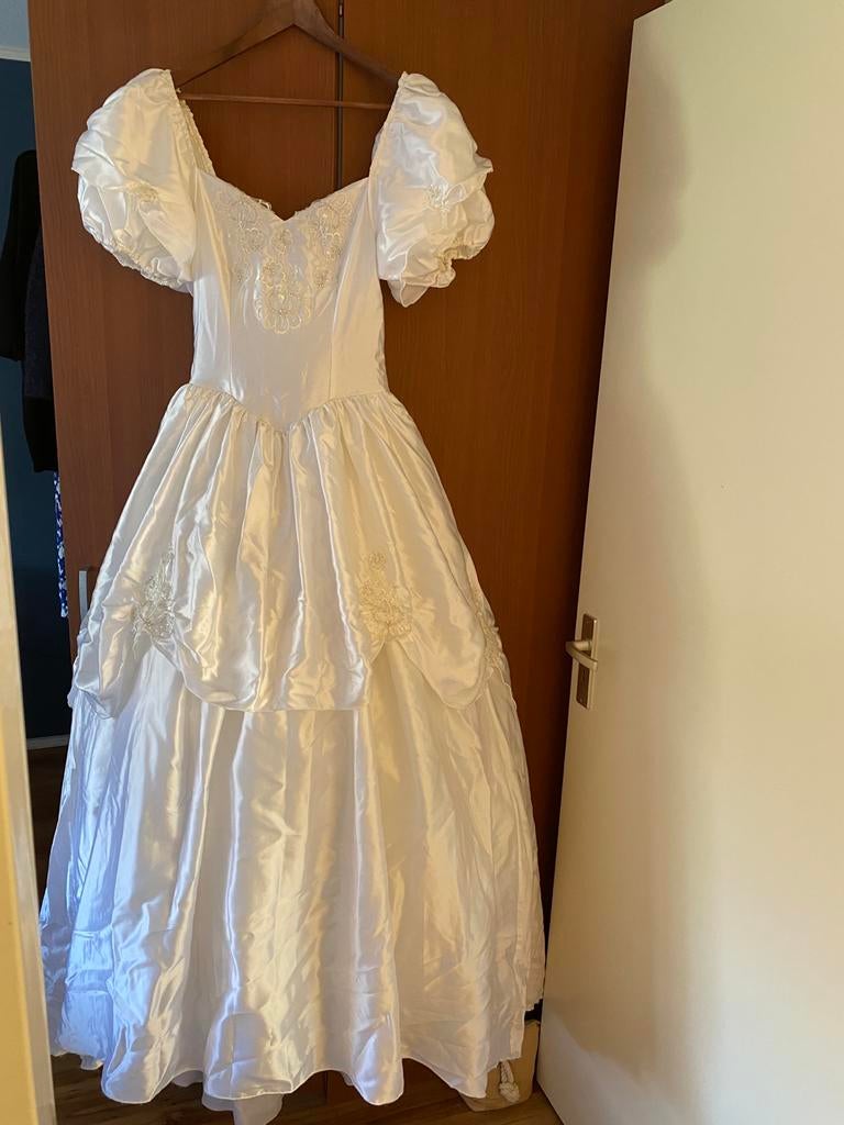 Mooie (vintage) trouwjurk met bijpassende accessoires, Kleding | Dames, Trouwkleding en Trouwaccessoires, Ophalen, Gedragen, Wit