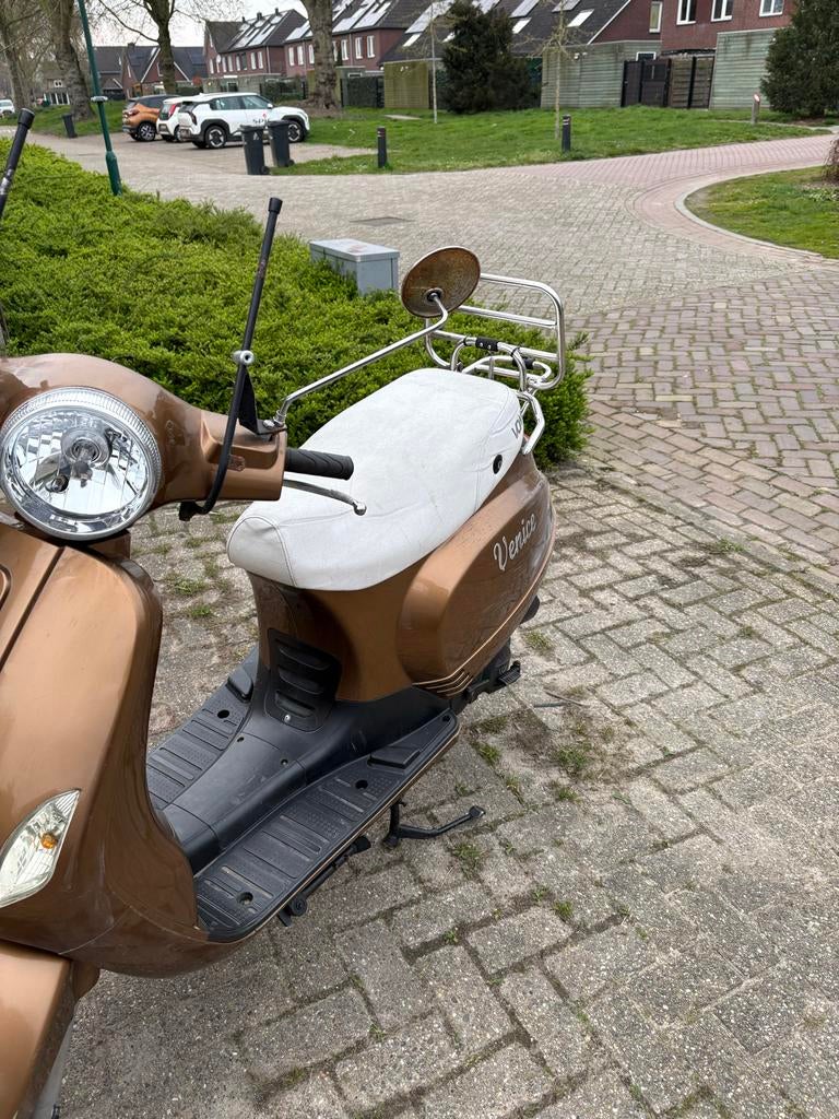 Vom Venice scooter, rijdt goed, blauw kenteken, Ophalen, Gebruikt, Benzine, Overige modellen
