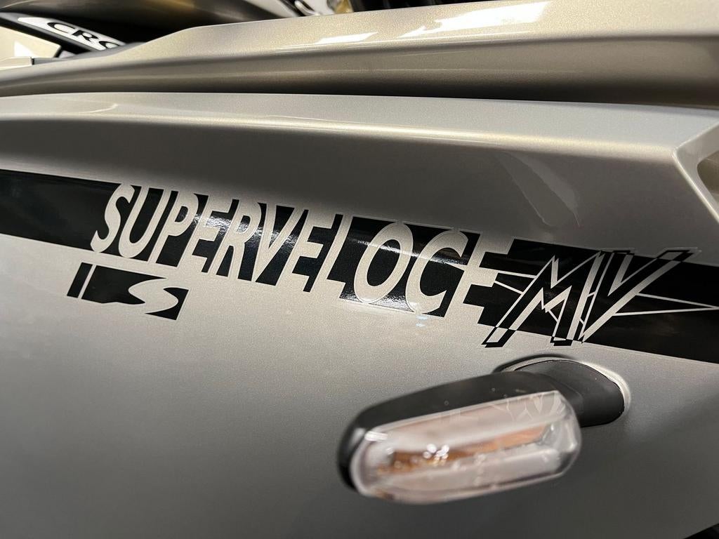 MV AGUSTA SUPERVELOCE 800 S (bj 2025), Motoren, Motoren | MV Agusta, Motorrijbewijs A, Bedrijf, Onbekend, Super Sport