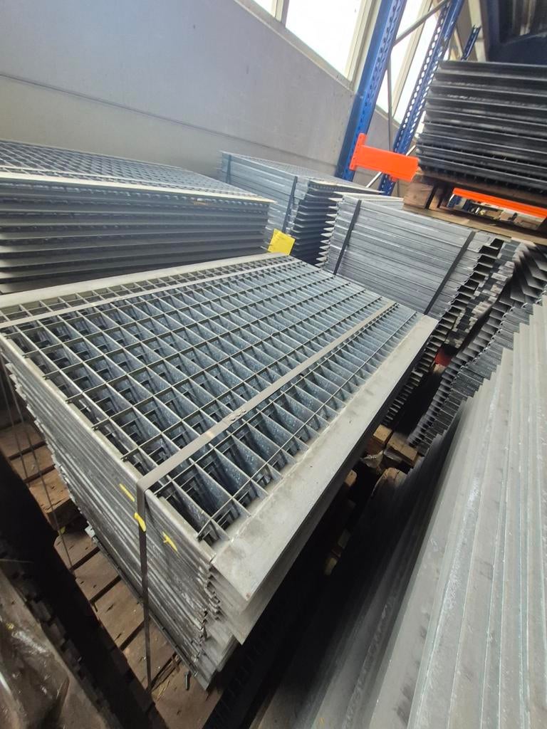 Persrooster gaaslegborden 600 mm, Ophalen