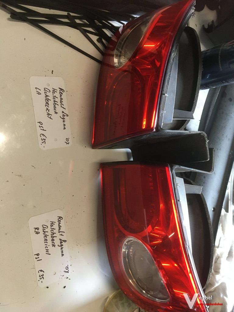 Renault laguna hatchback 2007 2.0 16v achterlicht links of r, Gebruikt, -, -, Ophalen of Verzenden
