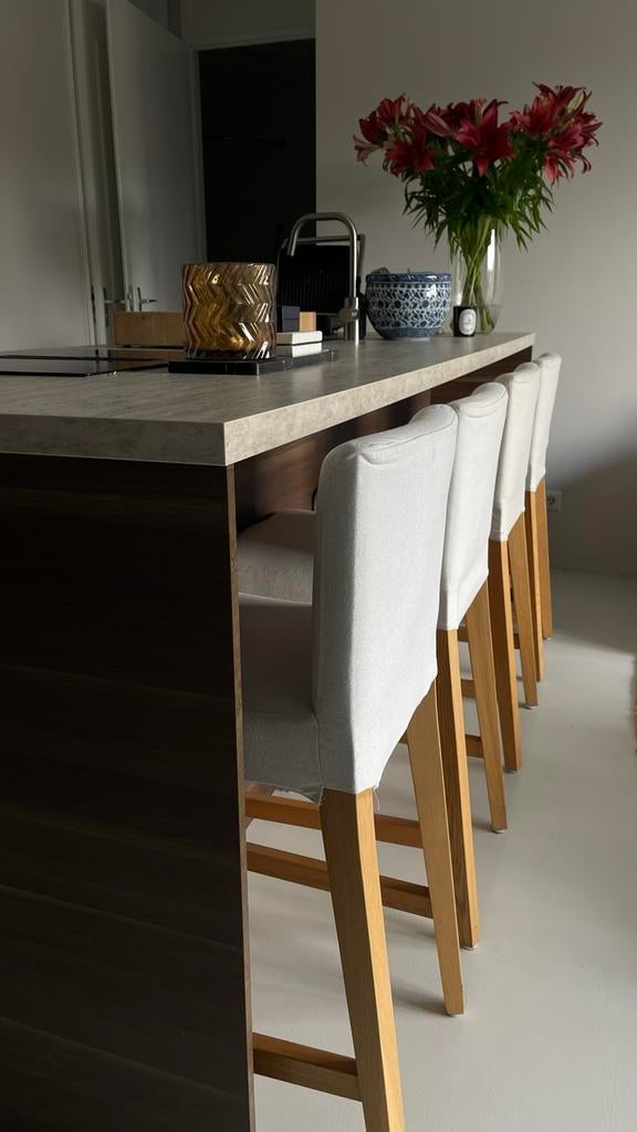 Set van 4 moderne barkrukken met stoffen bekleding - ikea, Ophalen, Gebruikt, Met voetsteun, 60 tot 90 cm
