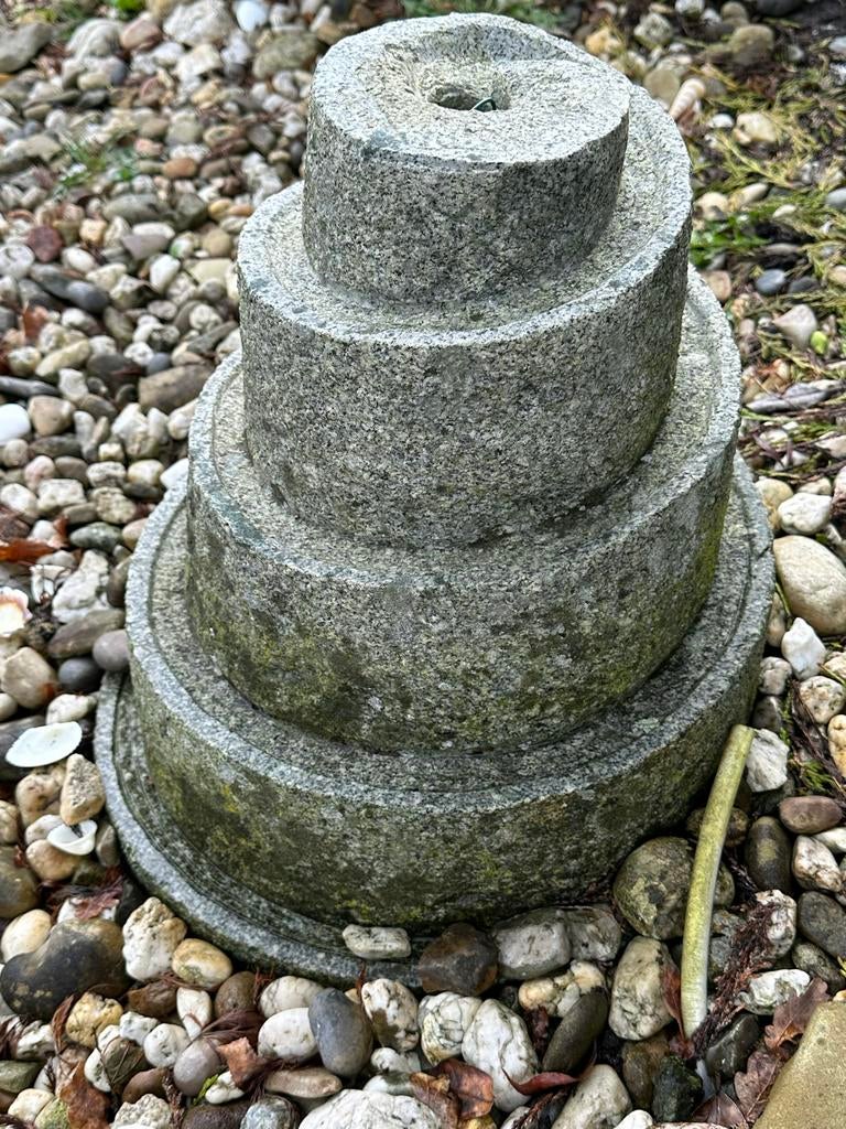 Granieten waterornament - Rustgevende spiraalvorm, Tuin en Terras, Ophalen, Gebruikt, Graniet, Waterornament