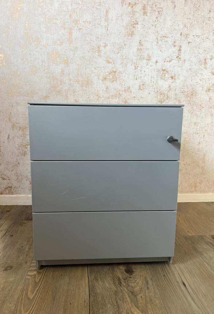 Ahrend ladeblok/3-ladig/50x42x56/alu grijs/afsluitbaar, Ophalen, Minder dan 50 cm, Gebruikt, 3 of 4 laden