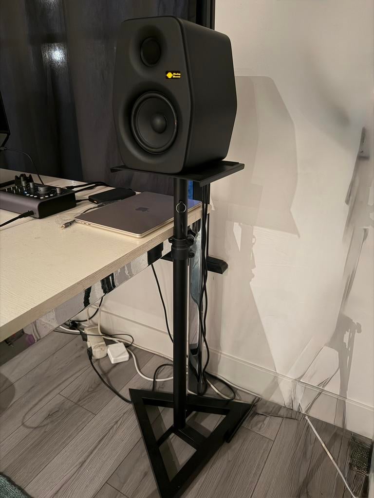 Monkey Banana Turbo 5 studio monitor with stands, Ophalen, Zo goed als nieuw, Pioneer