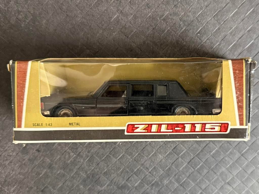 NOVOEXPORT ZIL 115 1:43 in OVP, Ophalen of Verzenden, Nieuw, Auto, Overige merken