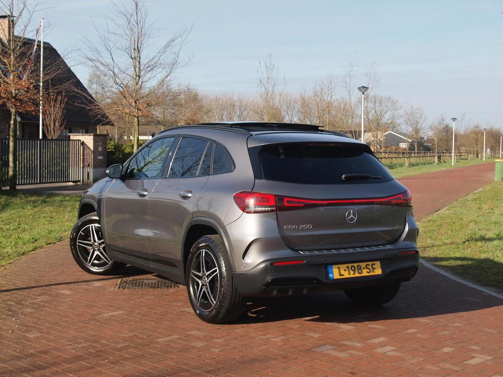 Mercedes-Benz EQA 250 Business Solution AMG 67 kWh | SOH 96%, Gebruikt, 190 pk, Parkeerassistent, SUV of Terreinwagen