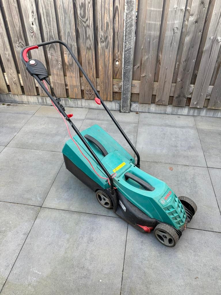 Grasmaaier bosch, Tuin en Terras, Grasmaaiers, Ophalen, Gebruikt