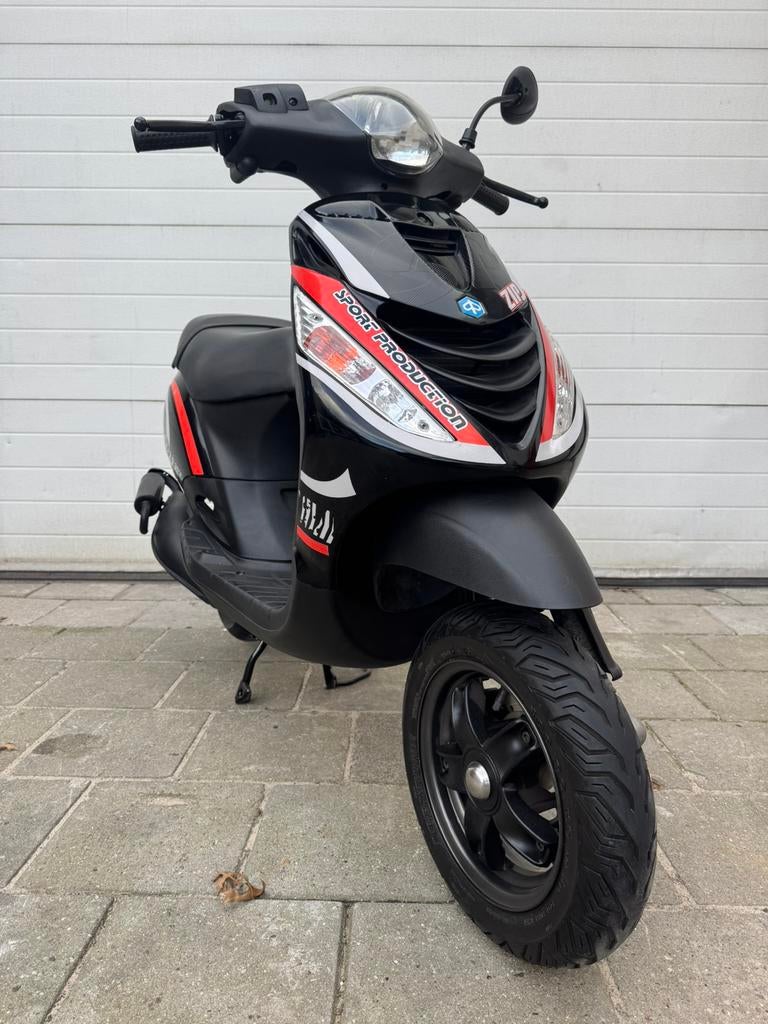️⭐️Piaggio zip Sp H2O Orgineel 6300km UNIEK️⭐️, Ophalen, Zo goed als nieuw, Benzine, Zip