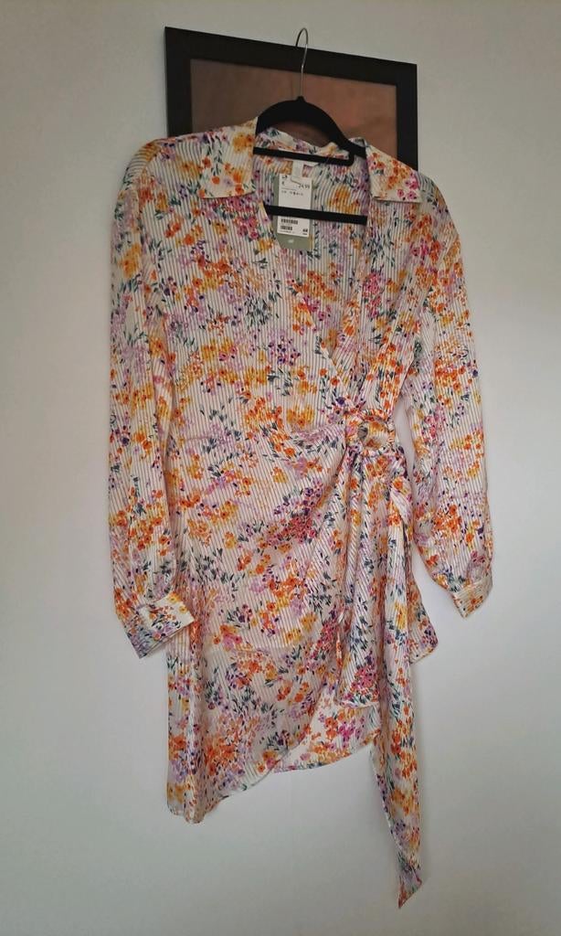 H&M Overslagjurk Nieuw!, H&M, Overige kleuren, Ophalen of Verzenden, Zo goed als nieuw